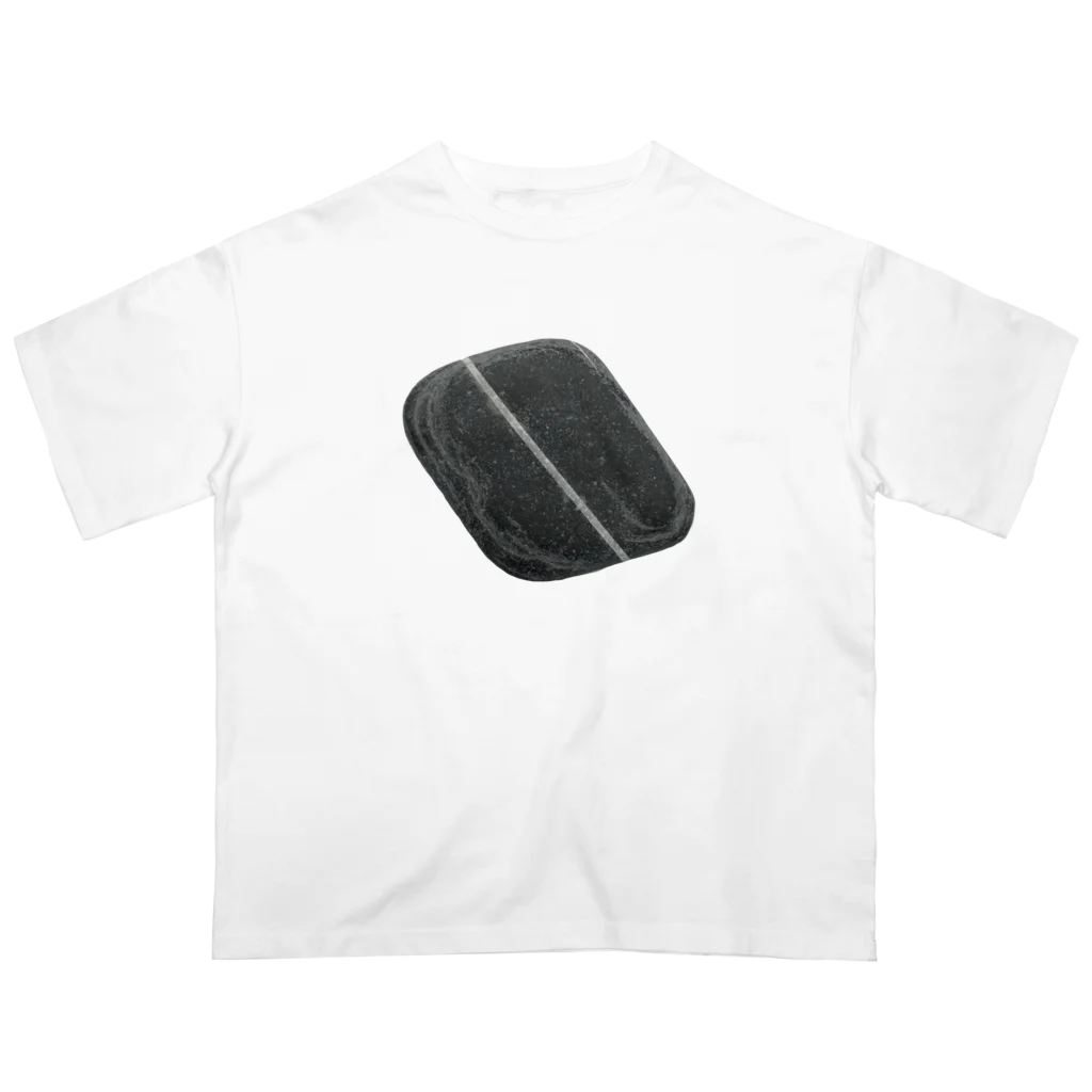 shimmy_sのflat stone with white lines　 Oversized T-Shirt