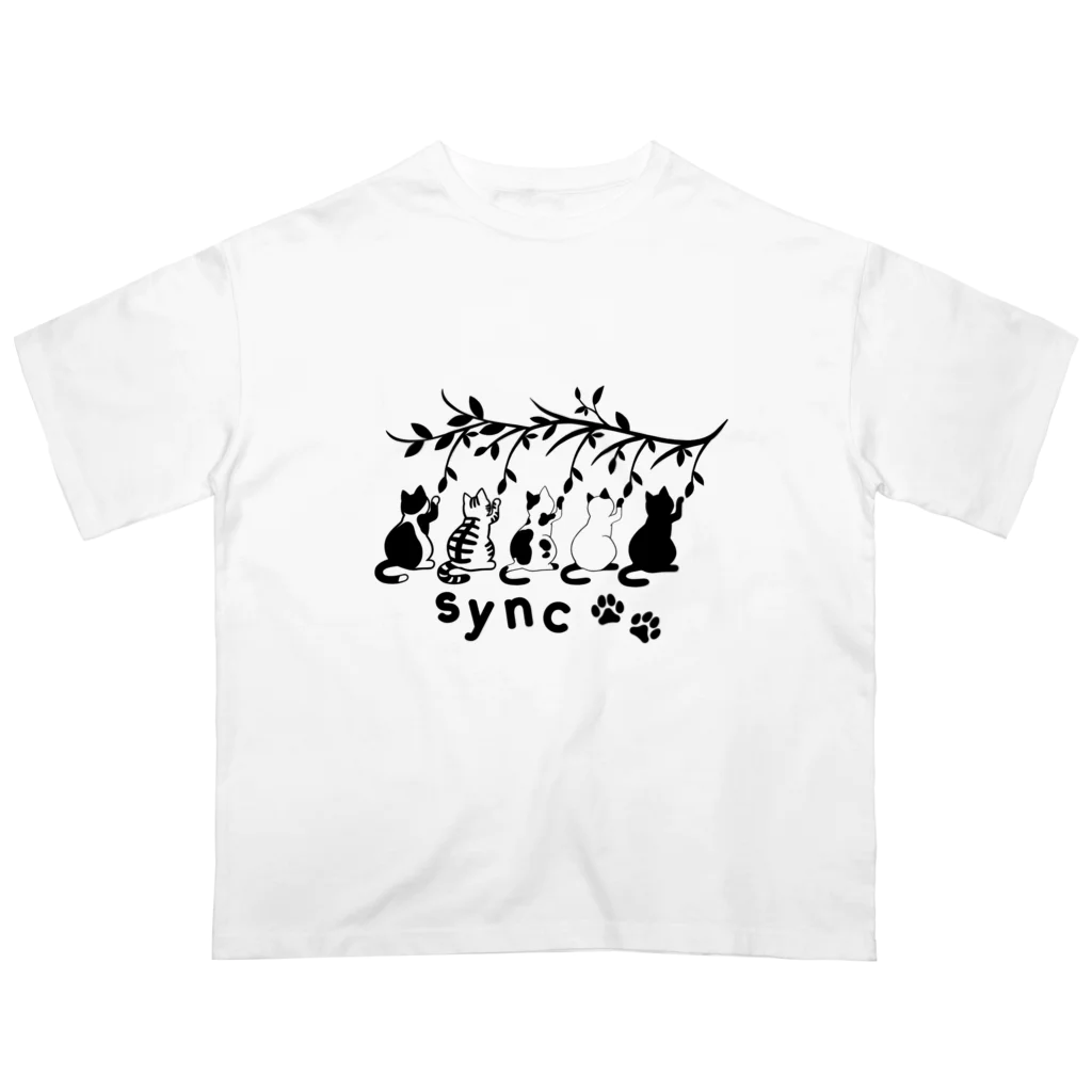 MegSan's free design🌷のシンクロにゃんこ オーバーサイズTシャツ