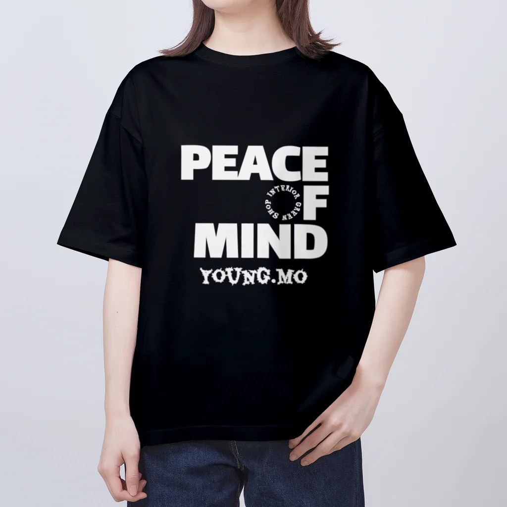 young.moのPEACE OF MIND BLACK オーバーサイズTシャツ