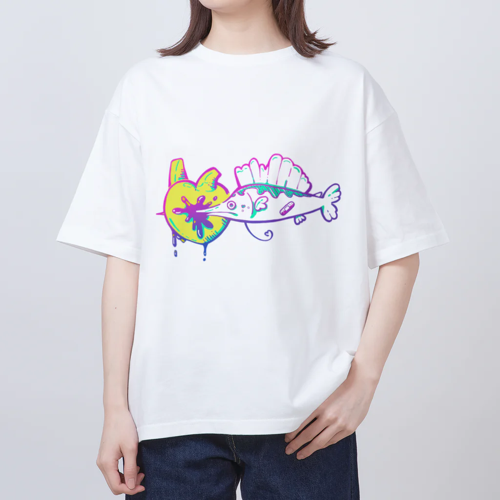 ウオノメのハートぶっ刺し♡カジキくん Oversized T-Shirt