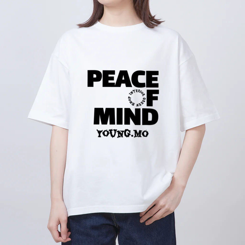 young.moのPEACE OF MIND WHITE オーバーサイズTシャツ