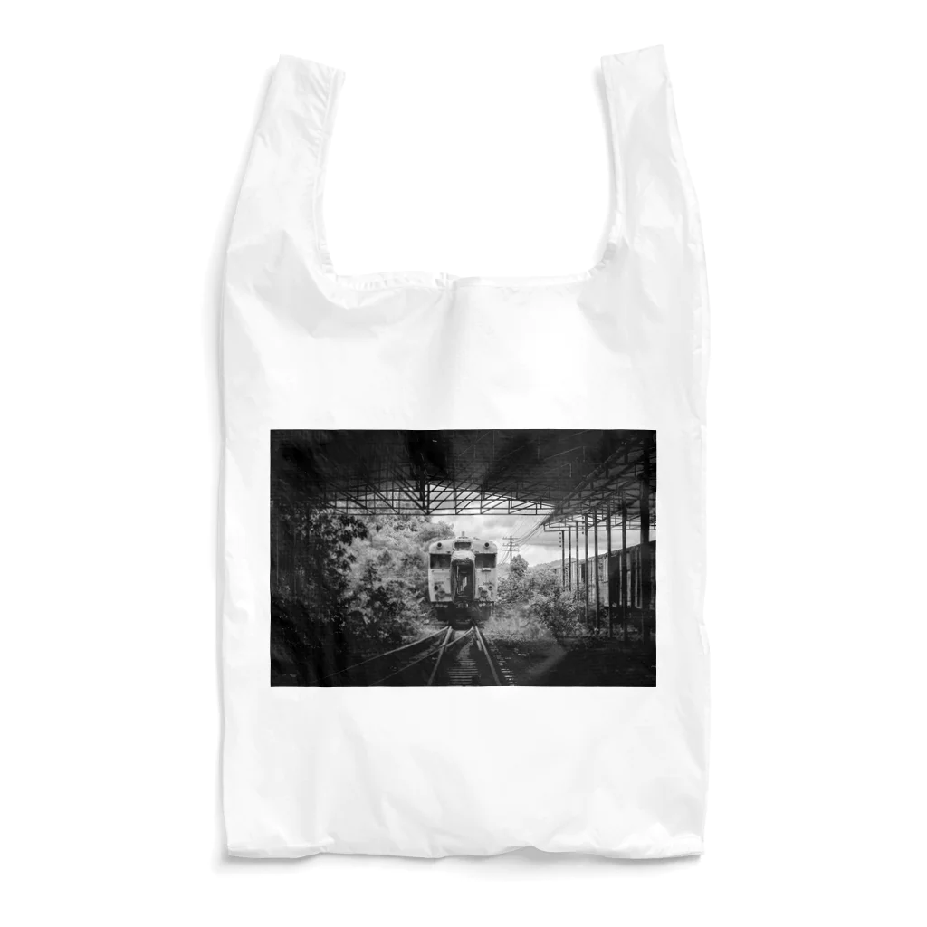 Second_Life_of_Railwaysの元JR西日本のキハ58は一度もタイ国鉄を走ること無く朽ち果てた Reusable Bag