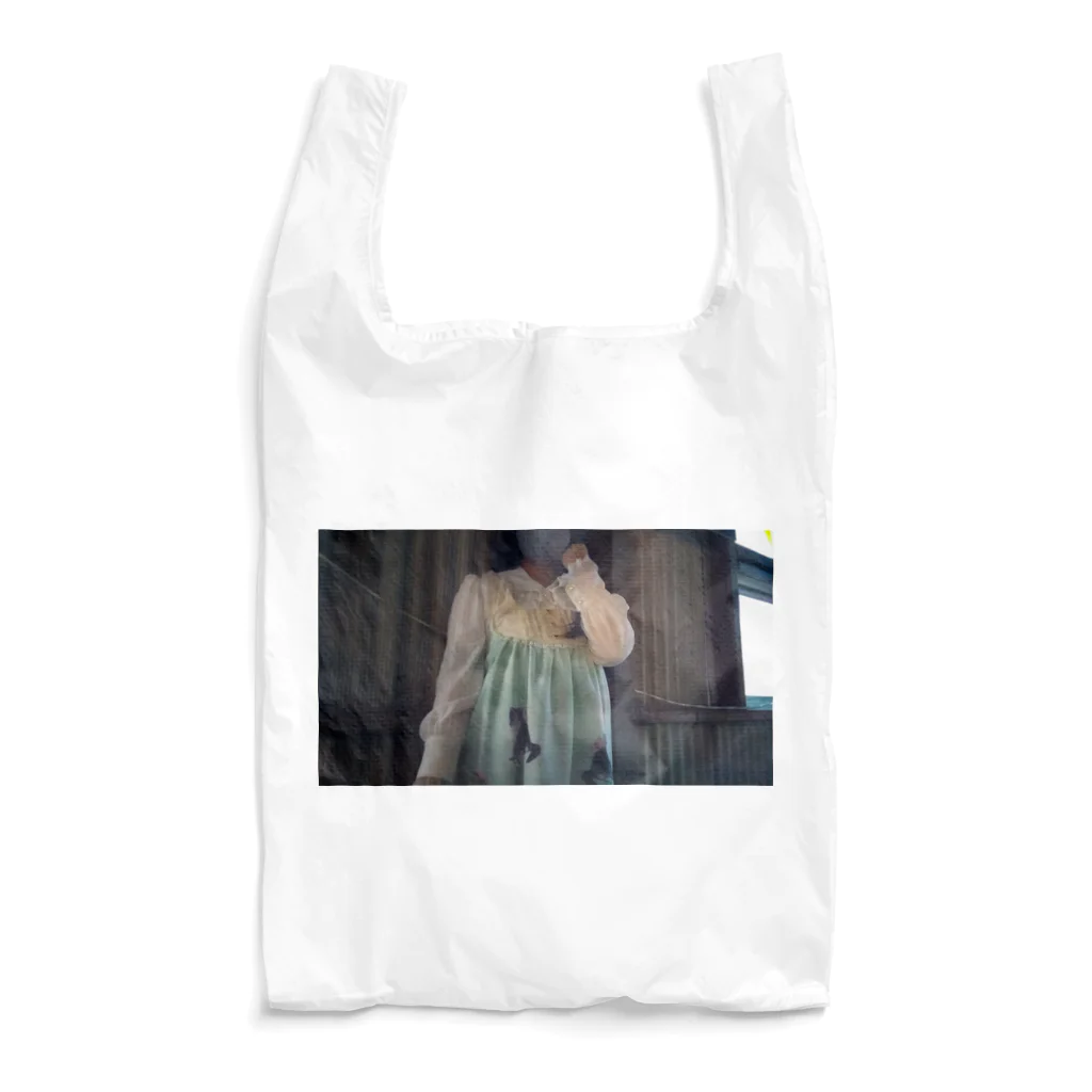 自撮りさんの廃墟ロリータ Reusable Bag