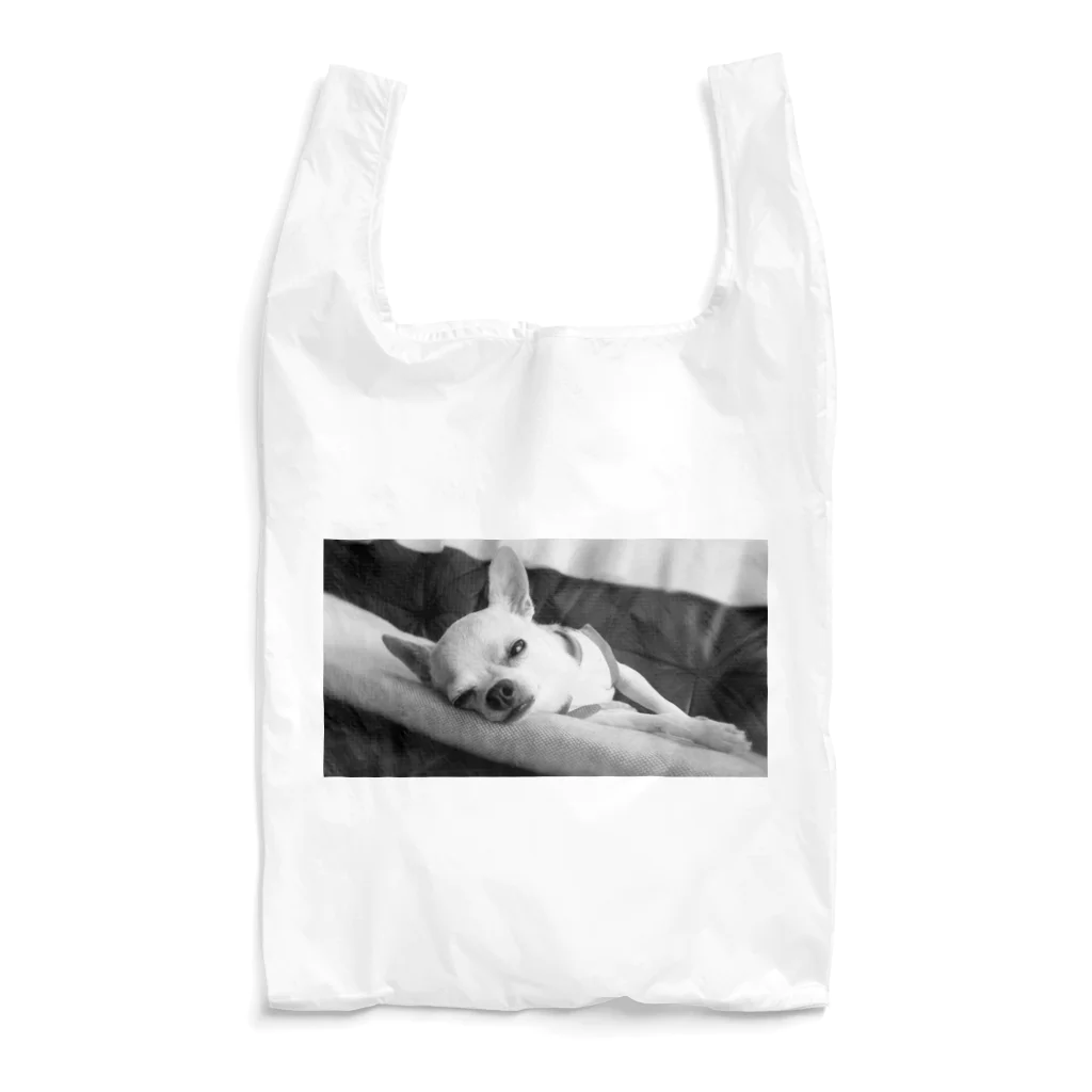 akane_art（茜音工房）のモノクロチワワ（アンニュイ2） Reusable Bag