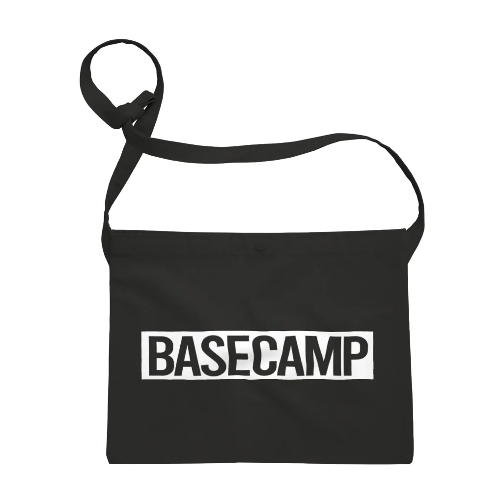BASE-CAMPのBASE CAMP WHITE サコッシュ