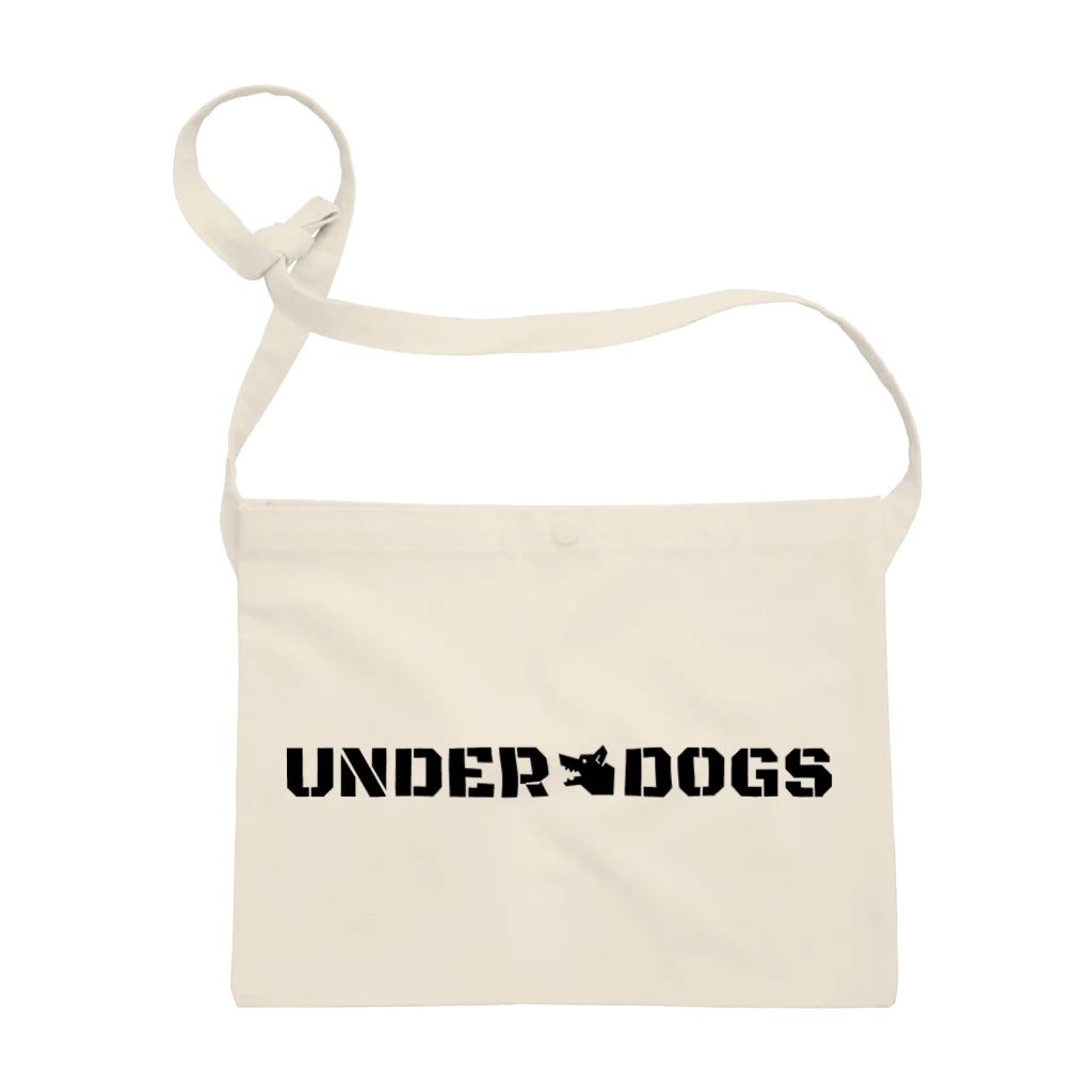 でぃのる NEWSTATE MOBILE 公式パートナーのUNDER DOGS ロゴ Sacoche