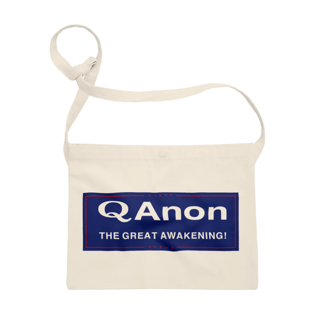 DRIPPEDのQAnon THE GREAT AWAKENING! 白ロゴ サコッシュ