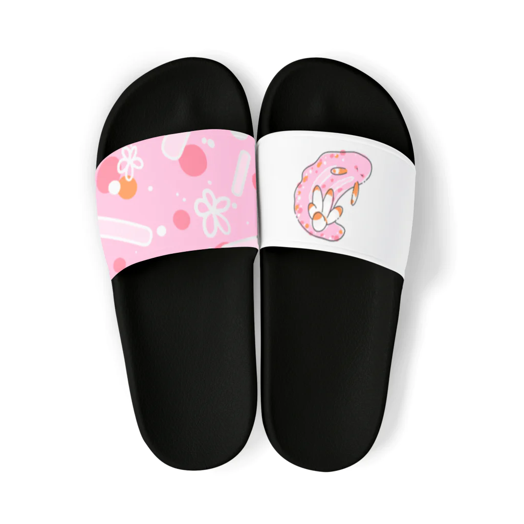 うみうしショップのとけイチゴミルクウミウシ Sandals