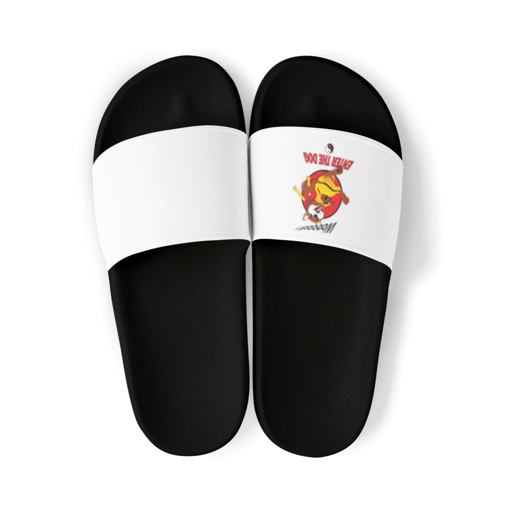 ShibazooのEnter the Dog- Dog Kung Fu! Sandals