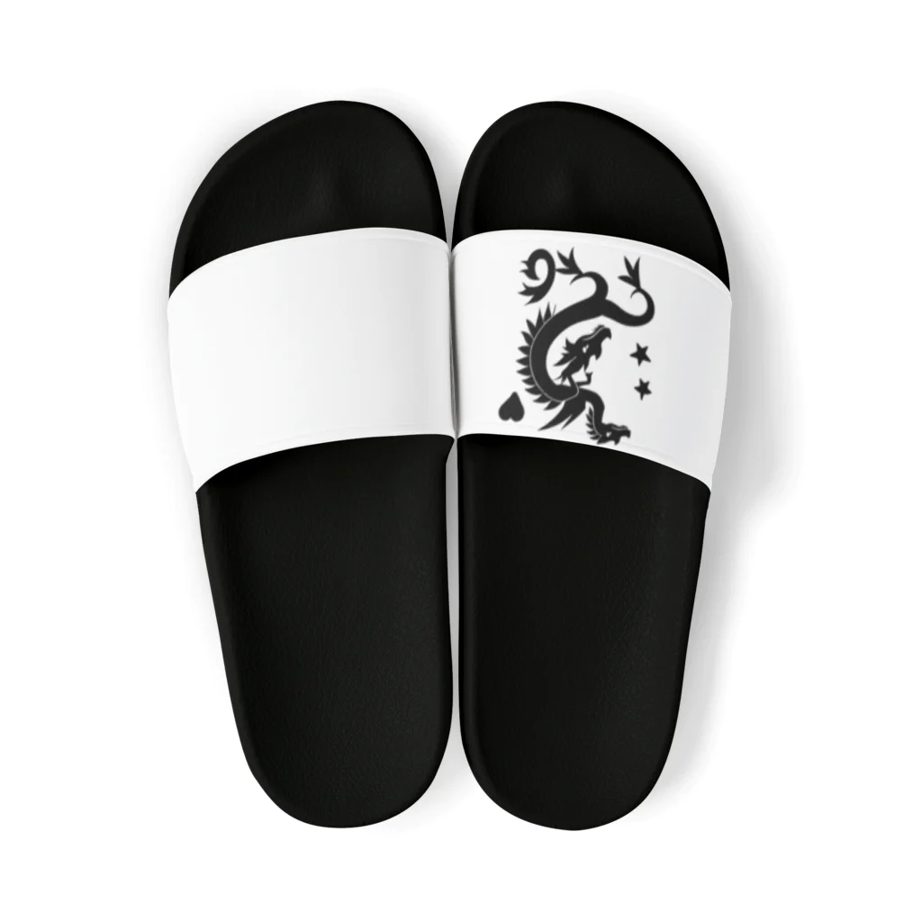 ファンキーなおの龍神くん７ Sandals