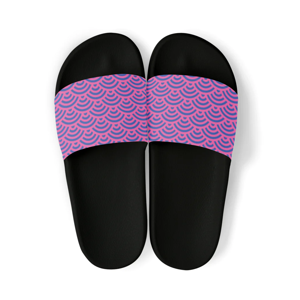 Musashi和柄Shop 【Japanese pattern】の青海波サンダル Sandals