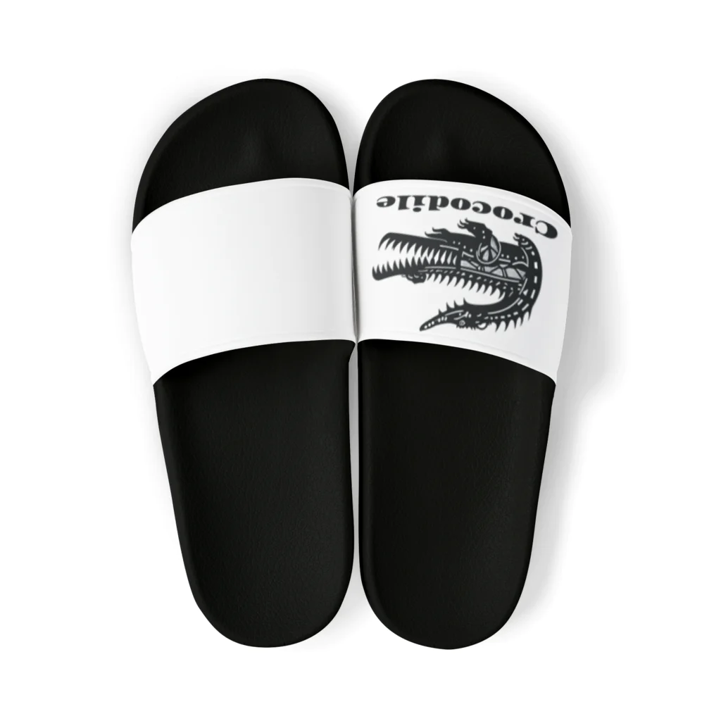 ファンシーTシャツ屋のトライバルクロコダイル Sandals