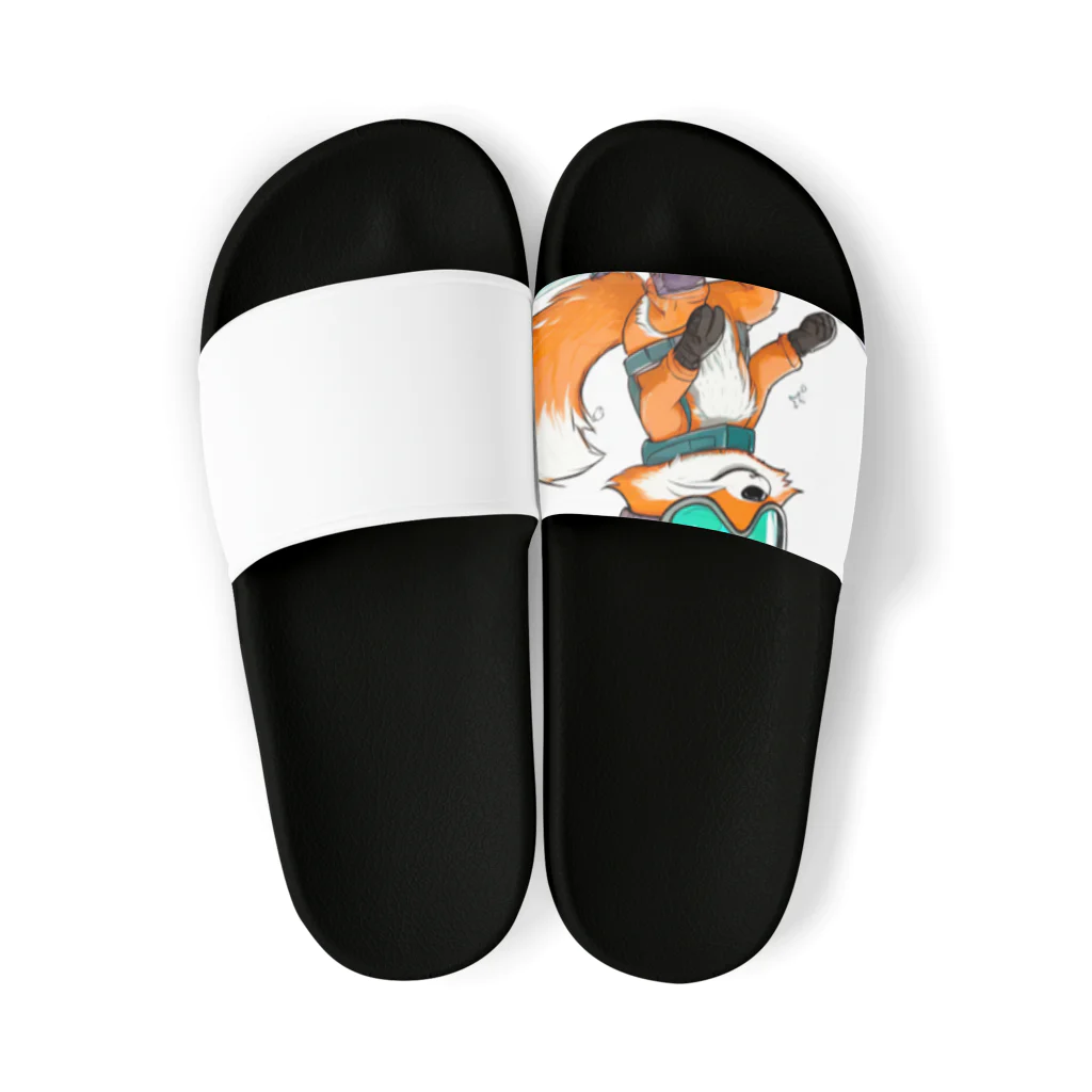 まるアニマル　のスノーボード　キツネ Sandals