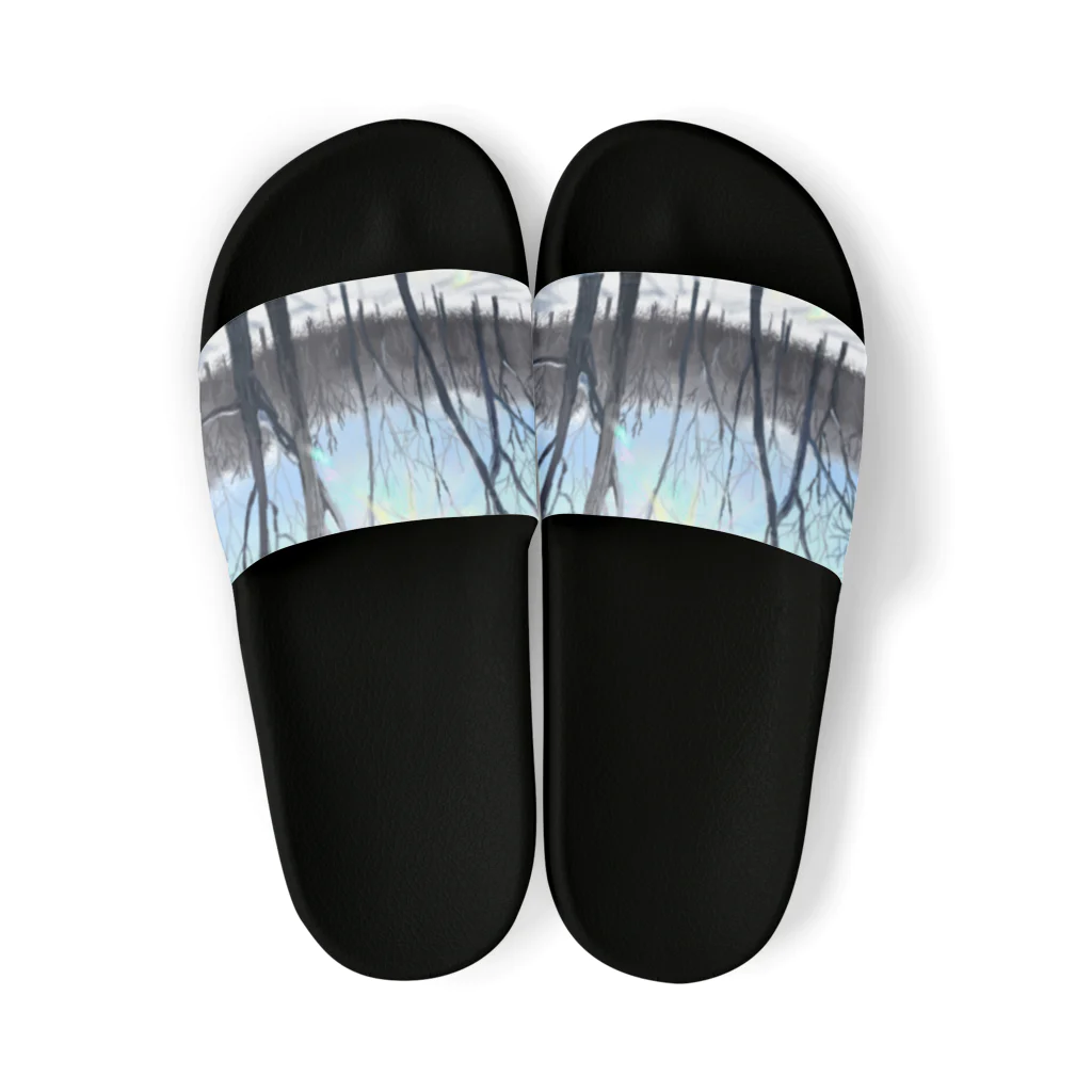 MOMODAMONの冬の雑木林 Sandals