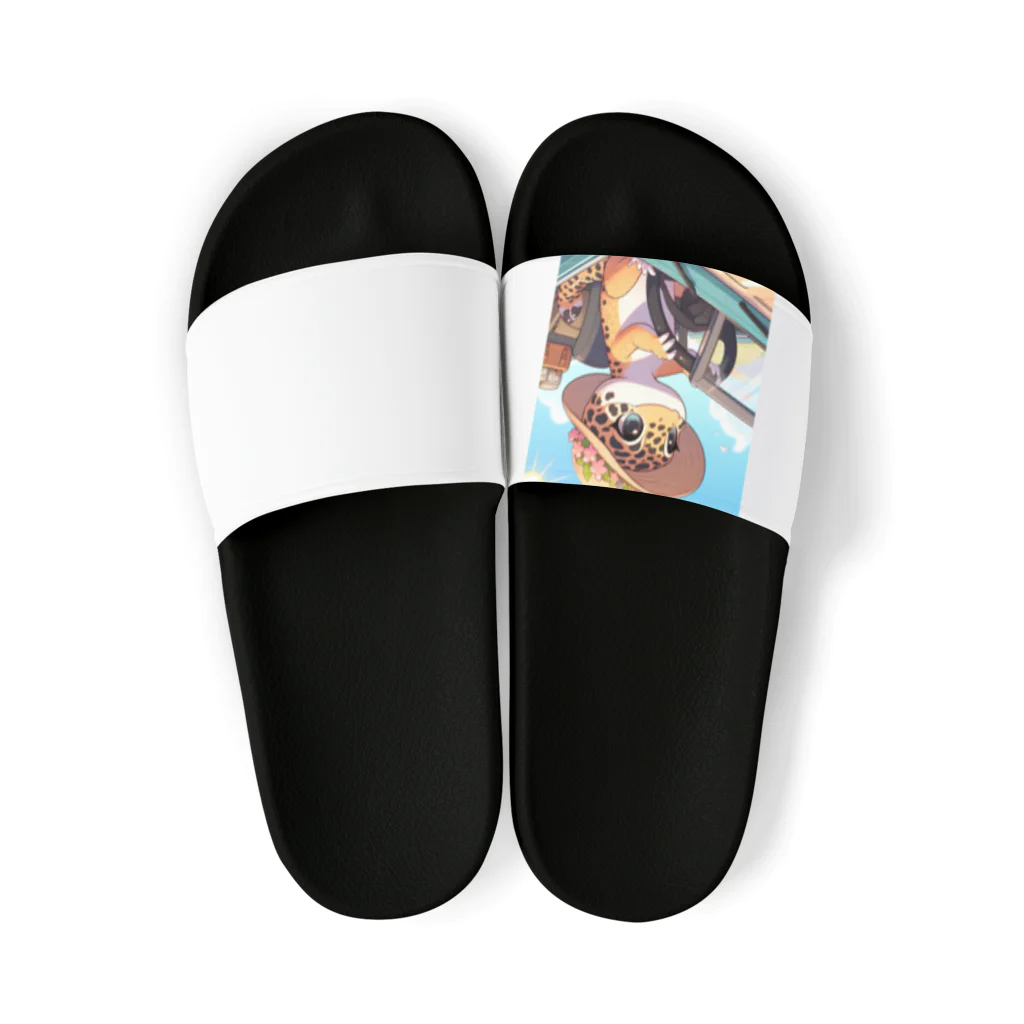 いつでもどこでもヒョウモントカゲモドキくんのドライブするヒョウモントカゲモドキA Sandals