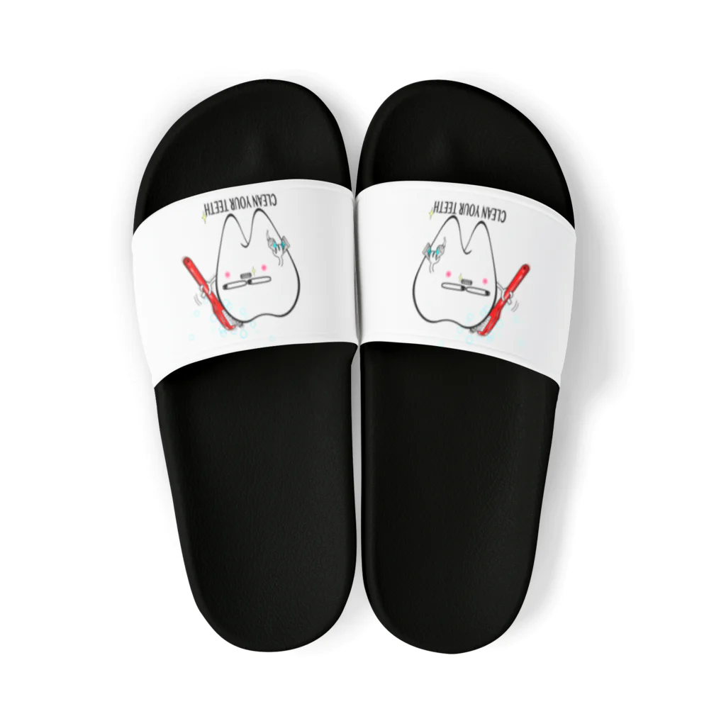 KAAK studioのToothくんサンダル Sandals