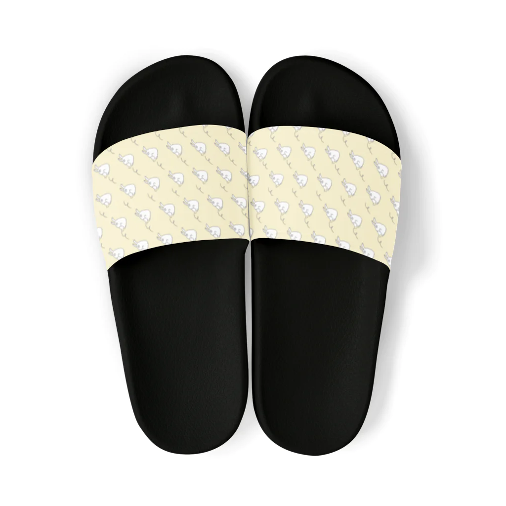 awaのusamo_creamyellow Sandals