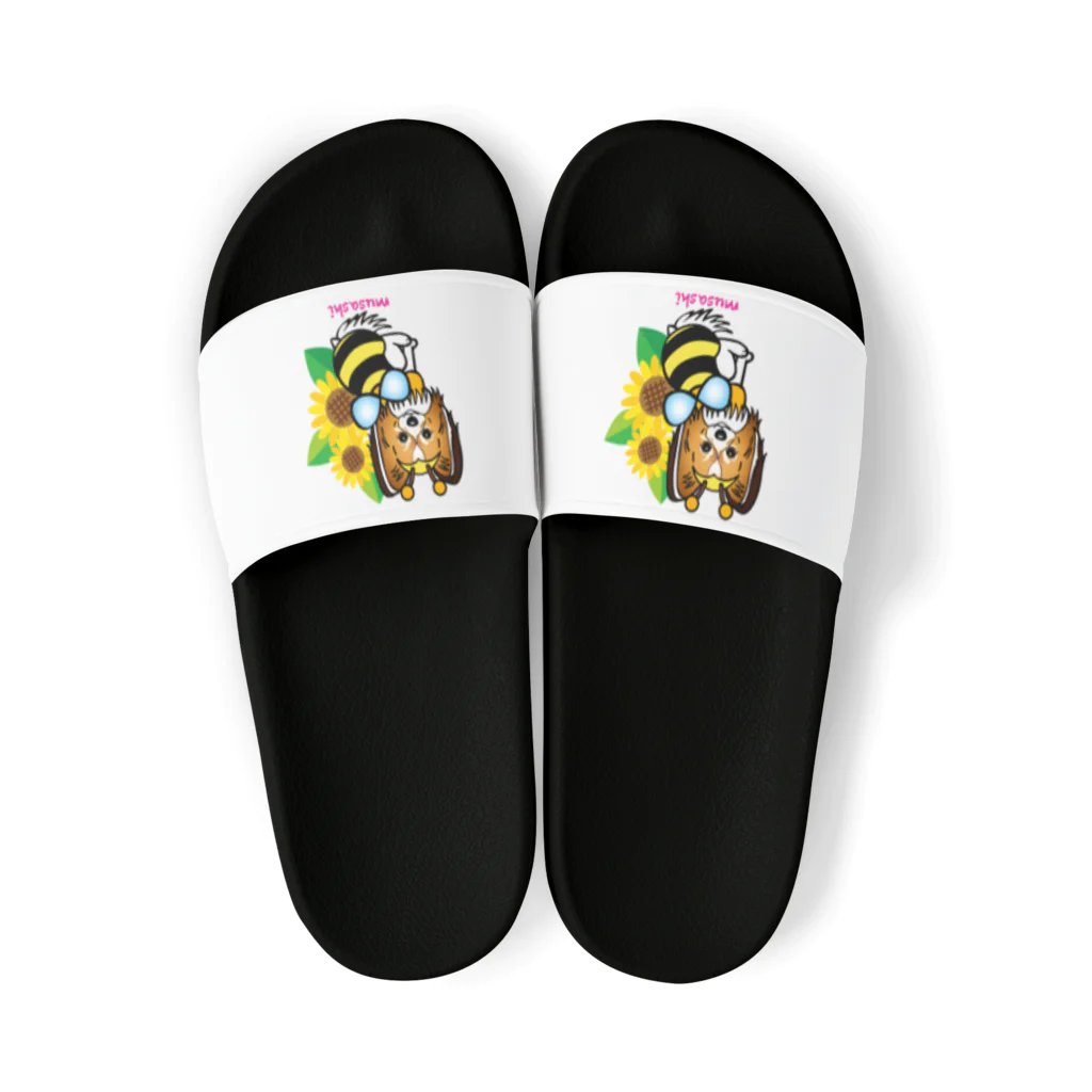 みみのお友達のムサシぶんぶんグッズ Sandals