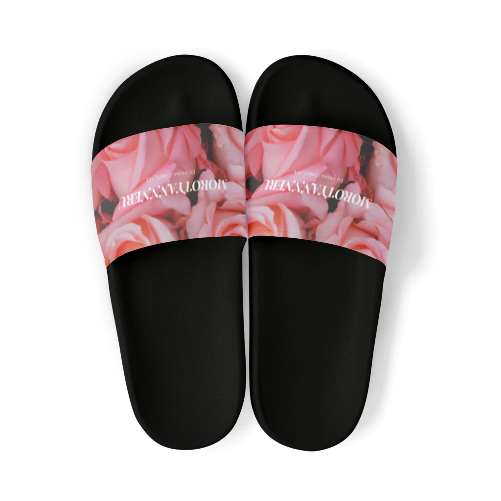 モロのMOROTYANNNERU  Sandals