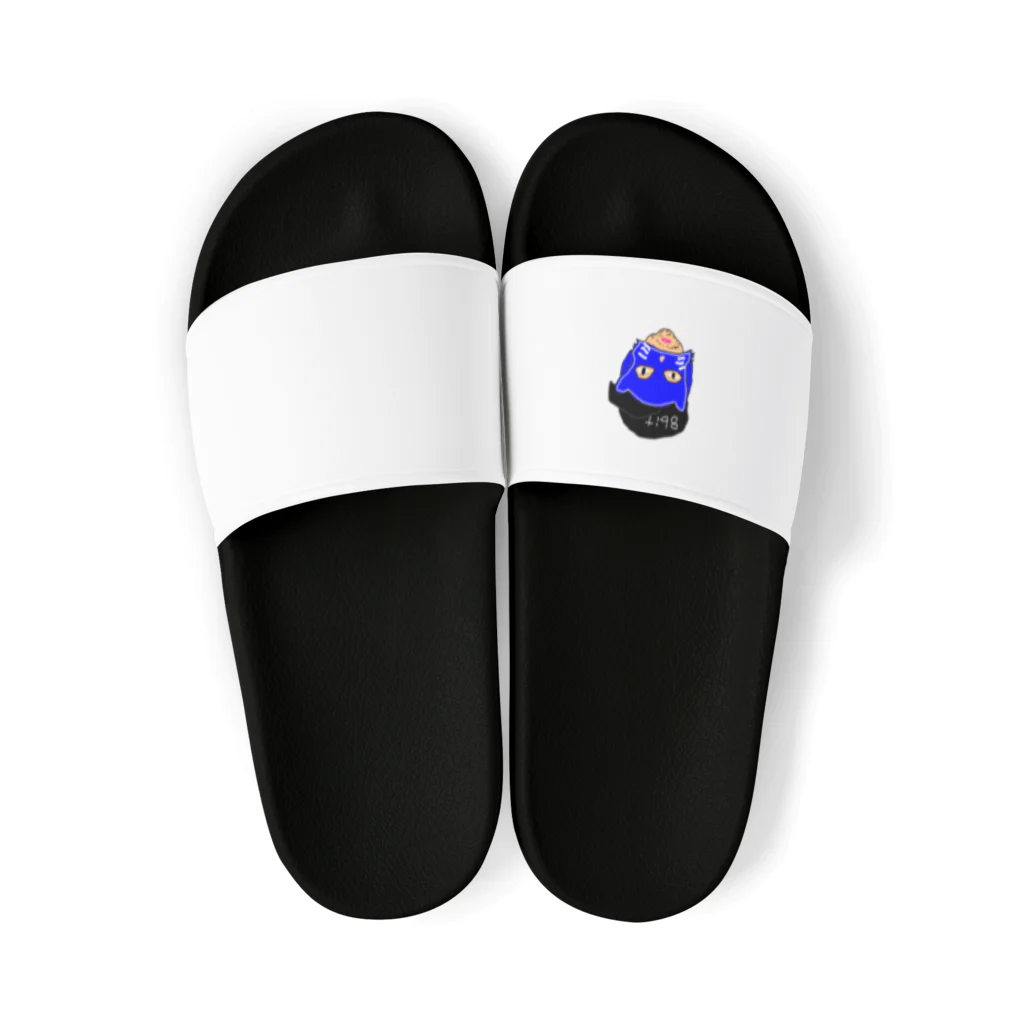 8bit 札幌店の8bitくん Sandals