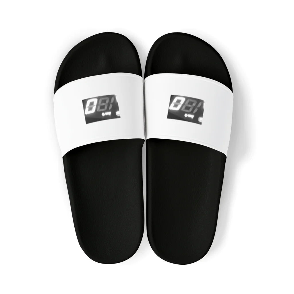 savageshadowのOne Eighty Zero White black Sandals