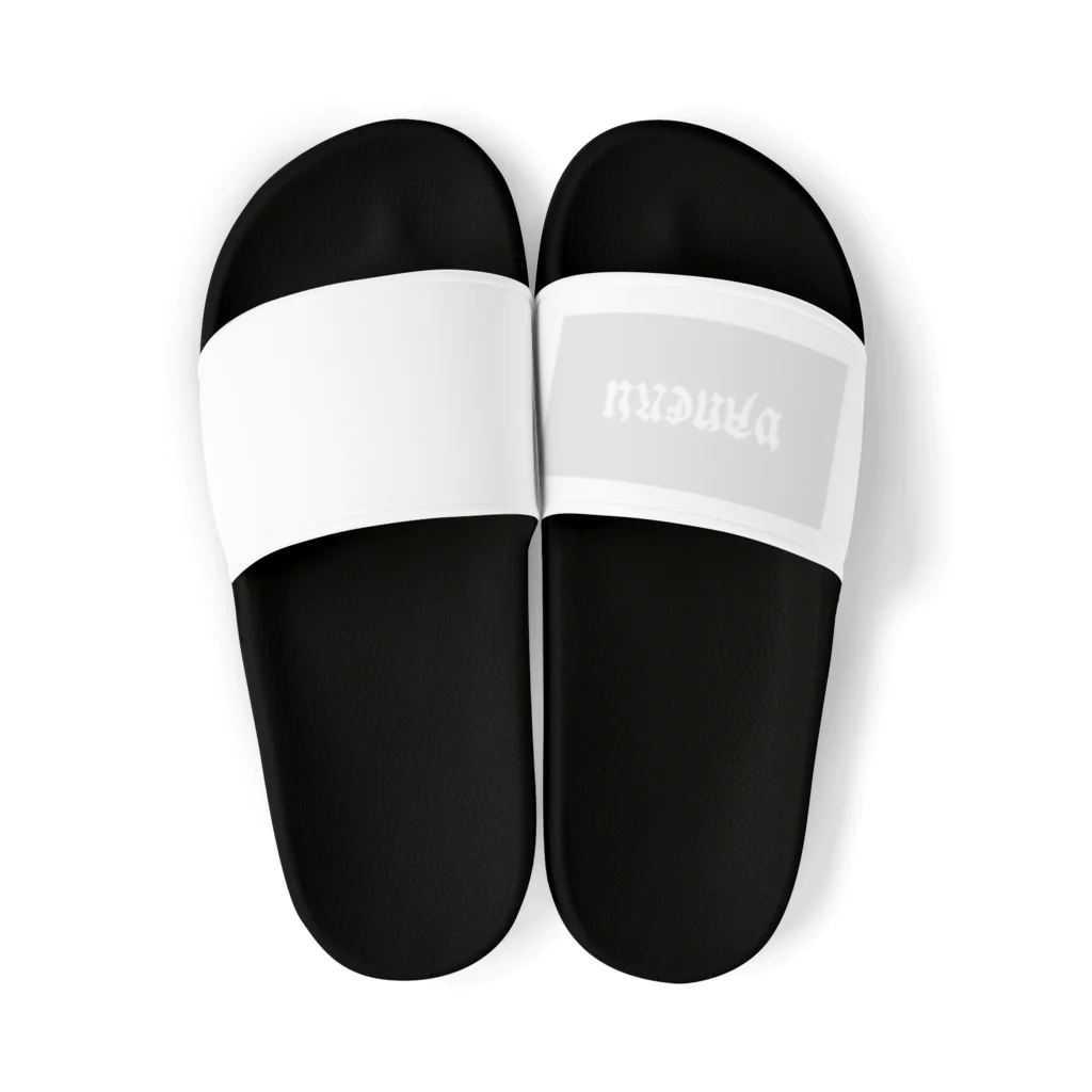 VANERUのVANERU新作 Sandals