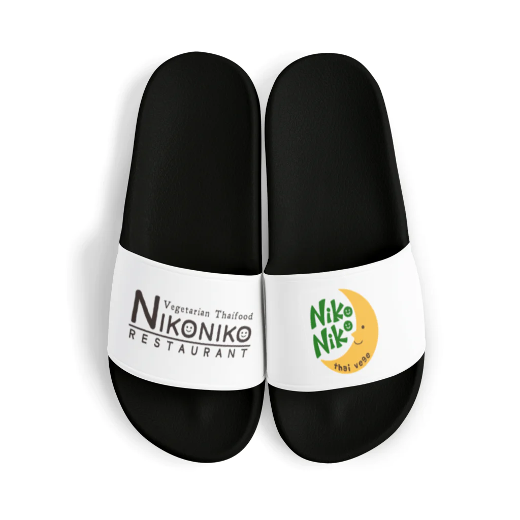 ベジタリアンタイ料理＊ニコニコレストランのお店のnikonikoロゴ（ブラック） Sandals