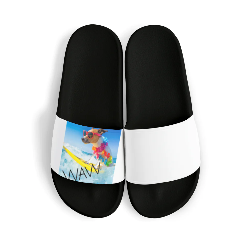 HANIの犬 サーフィンデザイン Sandals