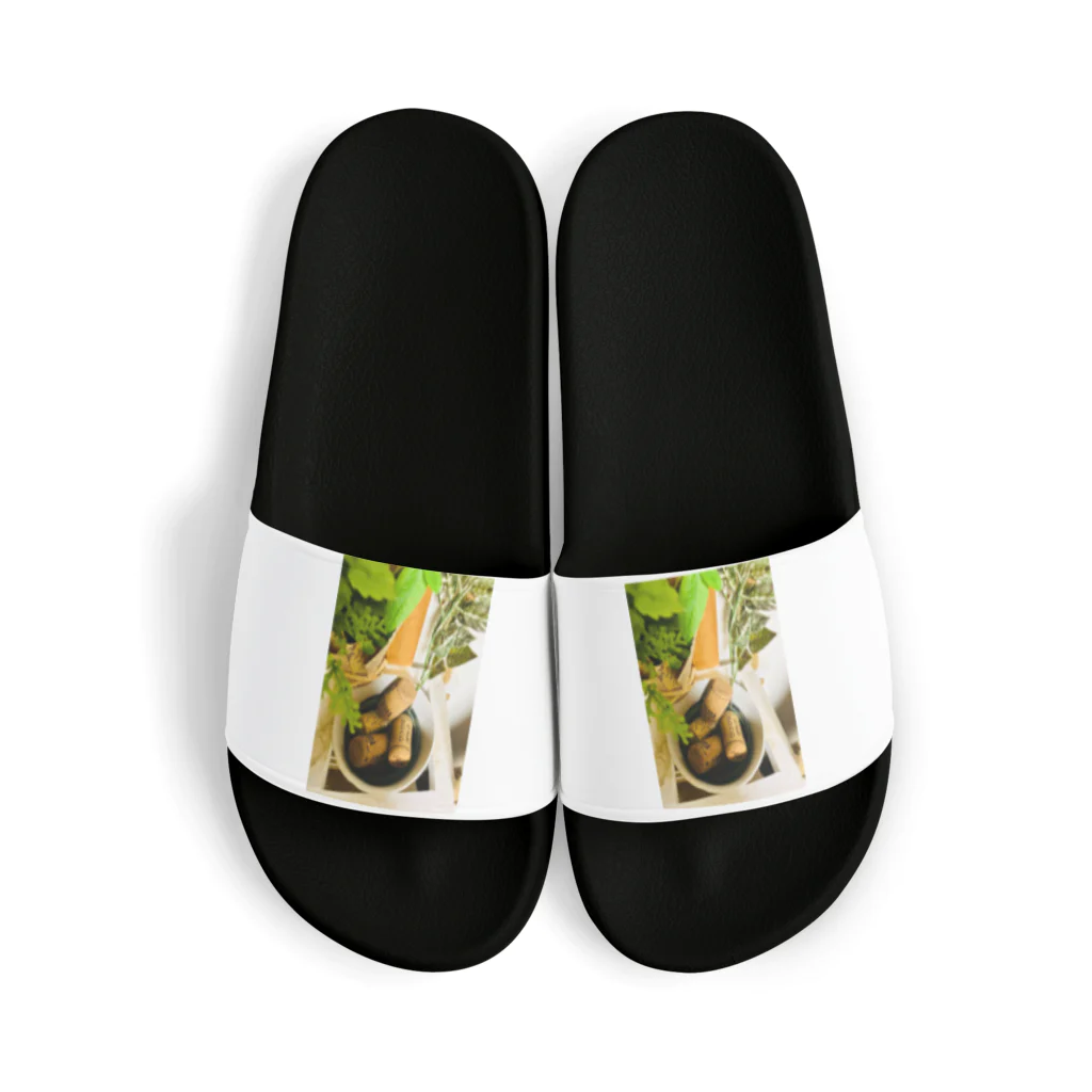 Mizuki・ASIA CATのコルク集め Sandals