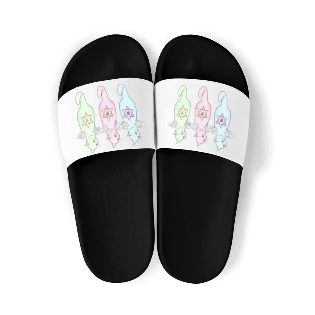 NukoNukoの願いを背負ったネコ Sandals