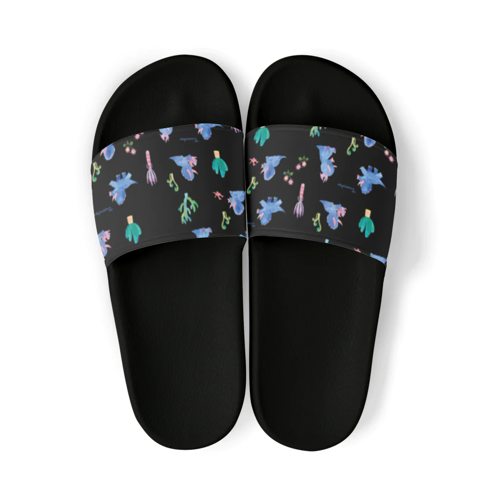 イラストレーター おおでゆかこのTriceratops (Black) Sandals