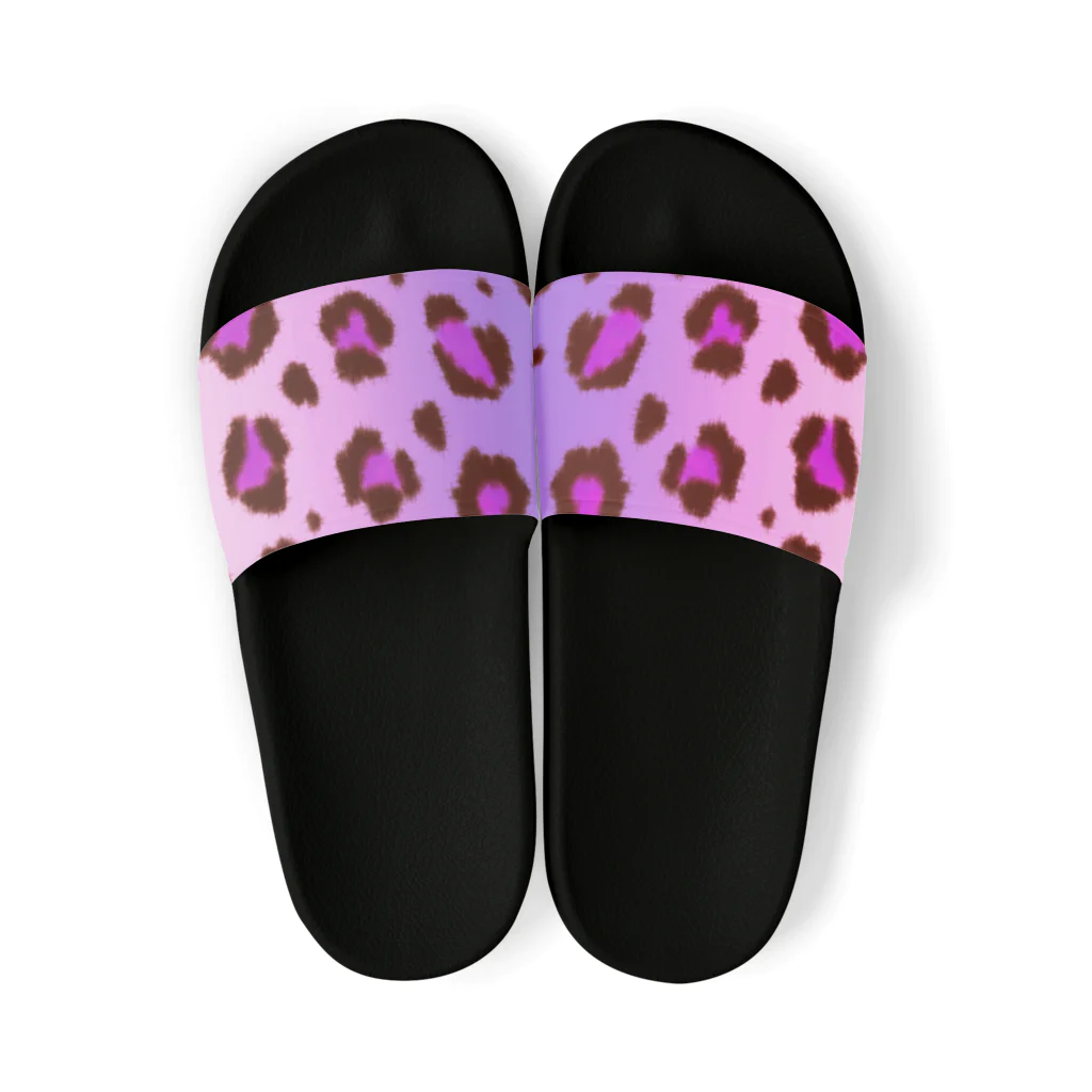 ЯMMRのPink leopard サンダル