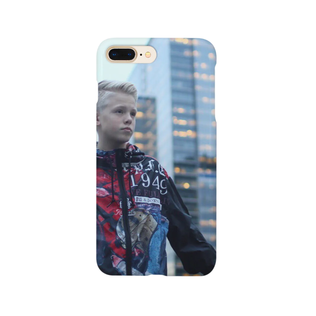 yumihnのCarson2 Smartphone Case