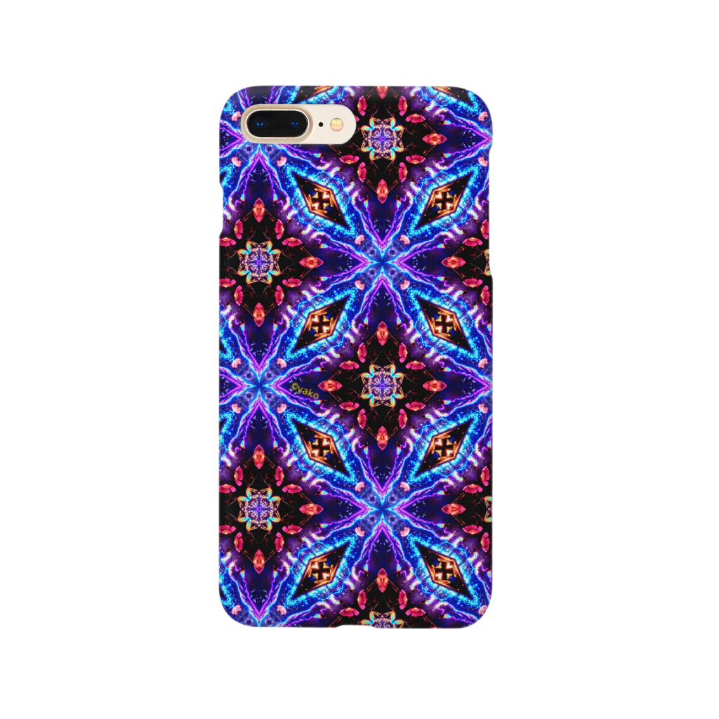 シンプルなグッズ やこ屋の紫の花の幾何学模様 Smartphone Case