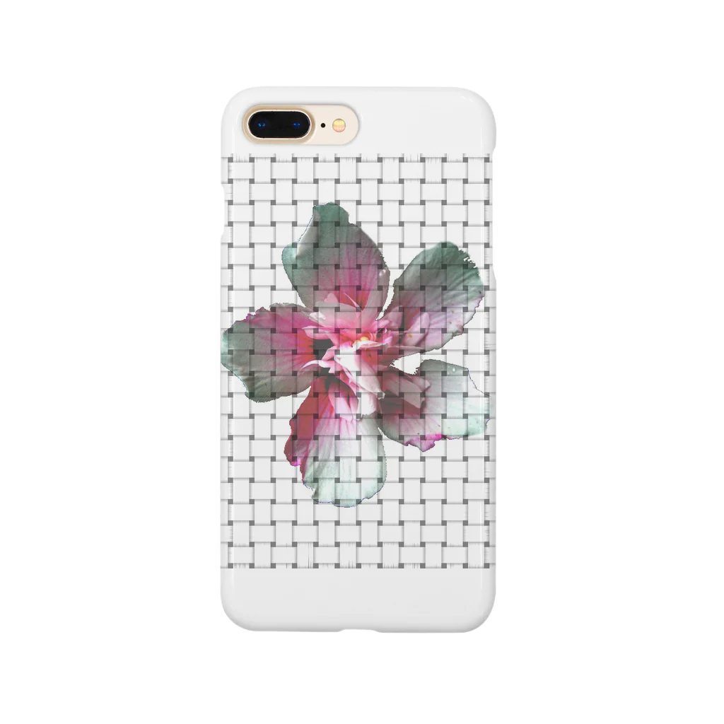 FabergeのFlower-Knitting Smartphone Case