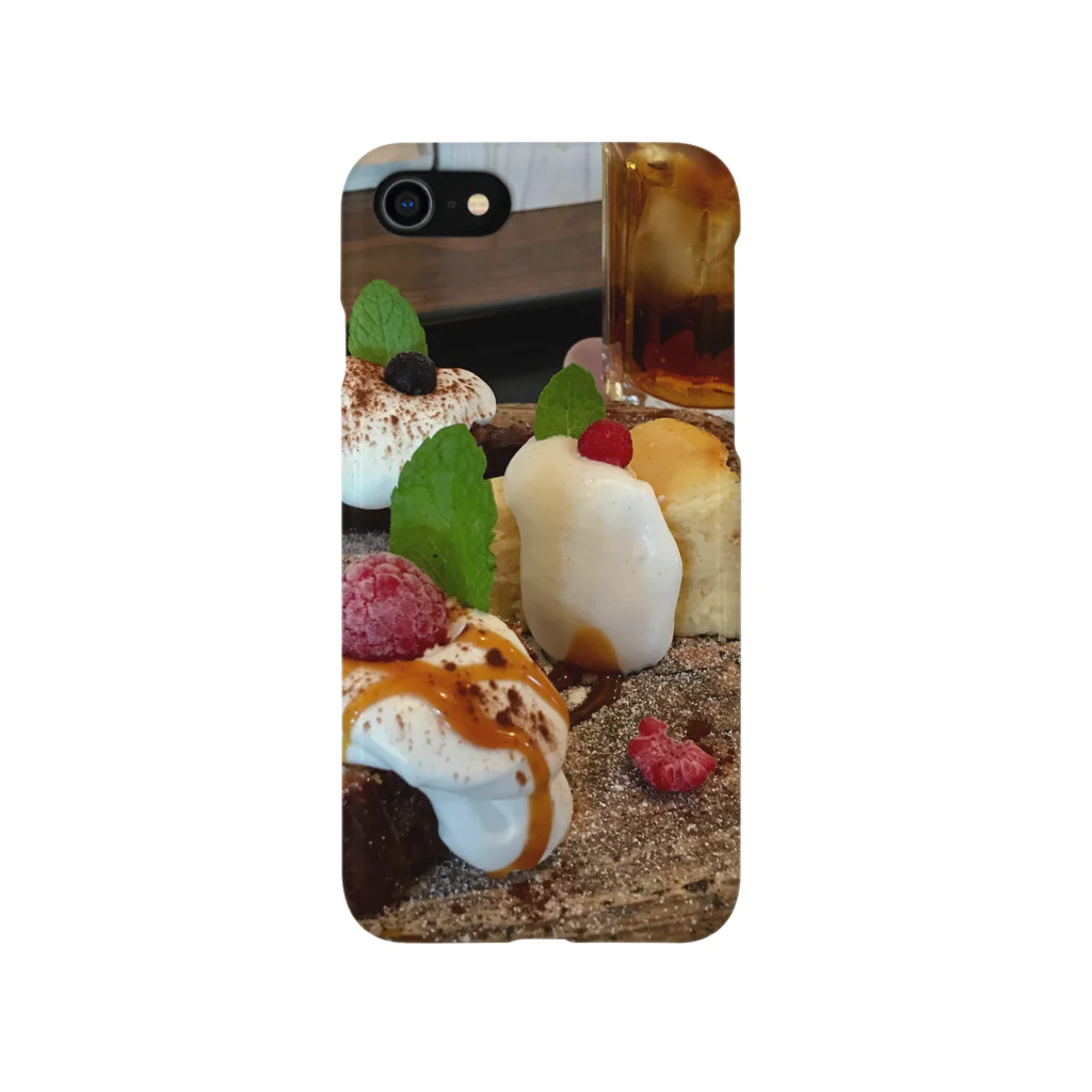 fullmoonの生クリームたっぷりケーキプレート スマホケース