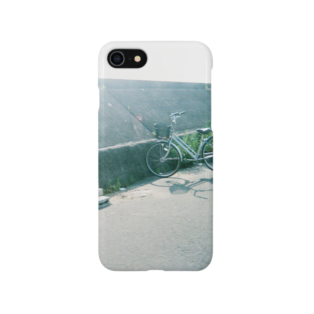 maruの堤防の自転車 Smartphone Case