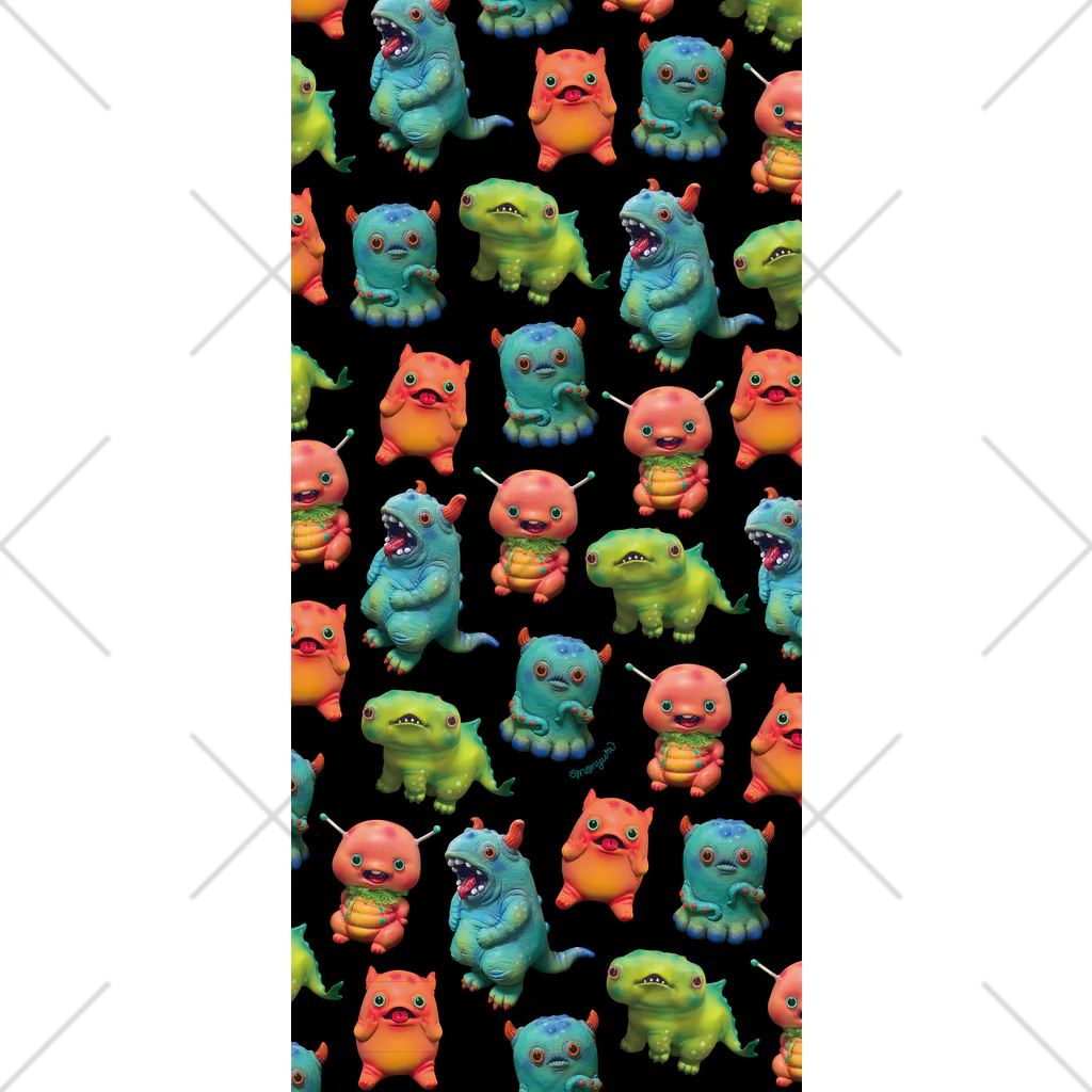 monyuraのmonyura monster(総柄ブラック)  Socks