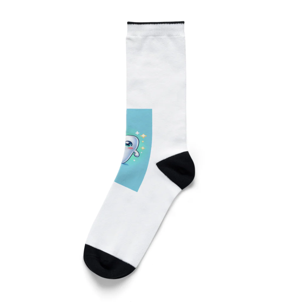 kuma310のカワイイ歯のキャラクターが登場！ Socks