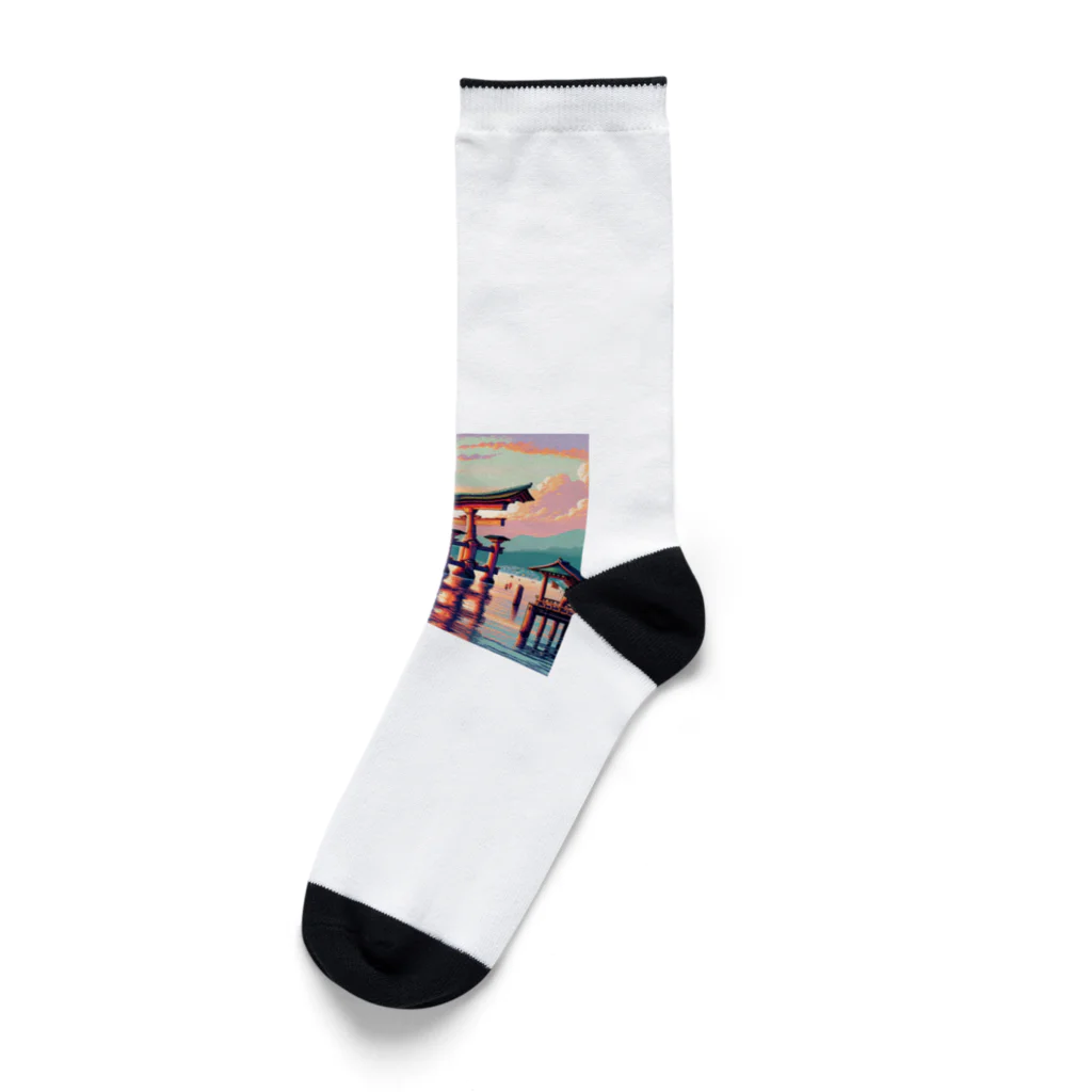 Pixel Art Goodsの厳島神社（pixel art） Socks