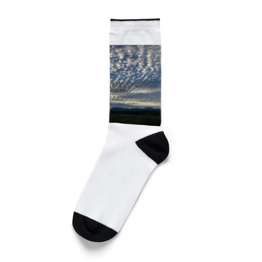 kawattiの画像店の雲に占領された青空 Socks