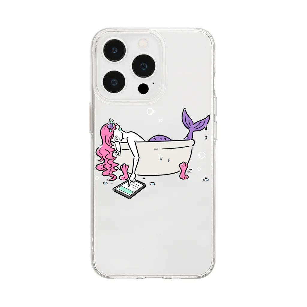 サトウノリコ*の浴室でタブレットを使う人魚【ピンク】 ソフトクリアスマホケース