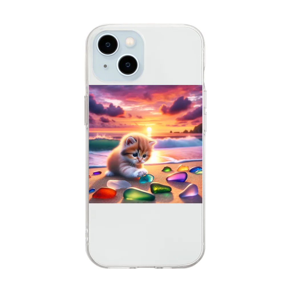 yunakiziの夕日の中シーガラスで遊ぶ子猫 Soft Clear Smartphone Case