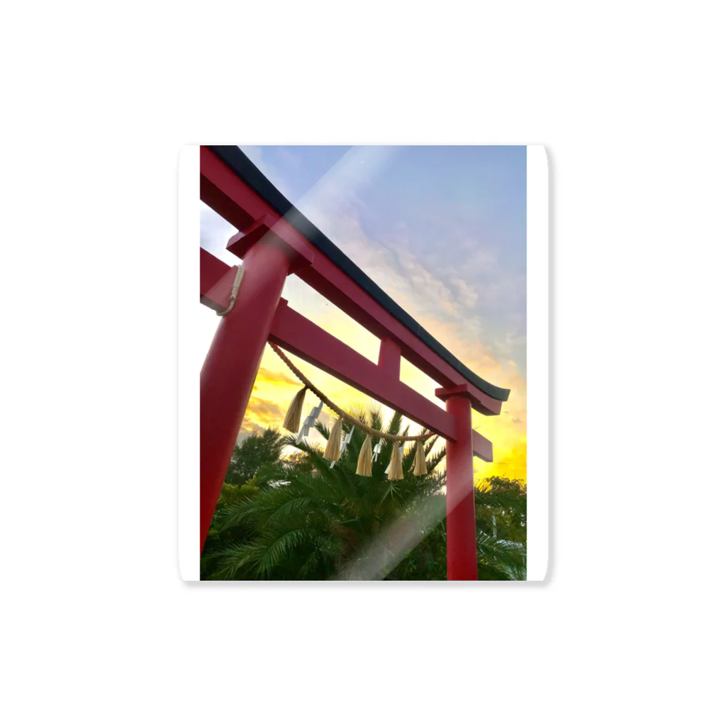 kayuuの夕陽に映える紅色の鳥居 Sticker