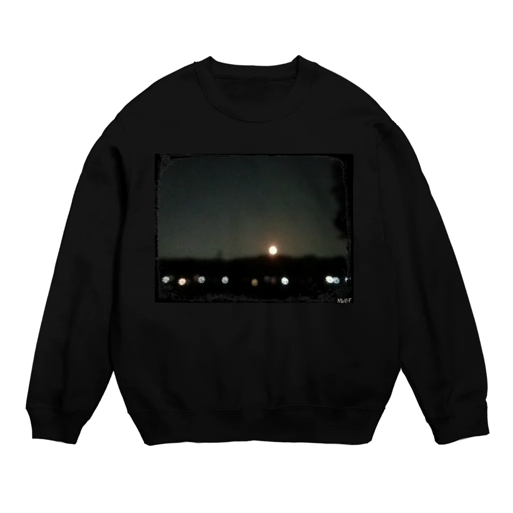 ふぃろのHW&Fと月の浮かぶ夜景写真 Crew Neck Sweatshirt