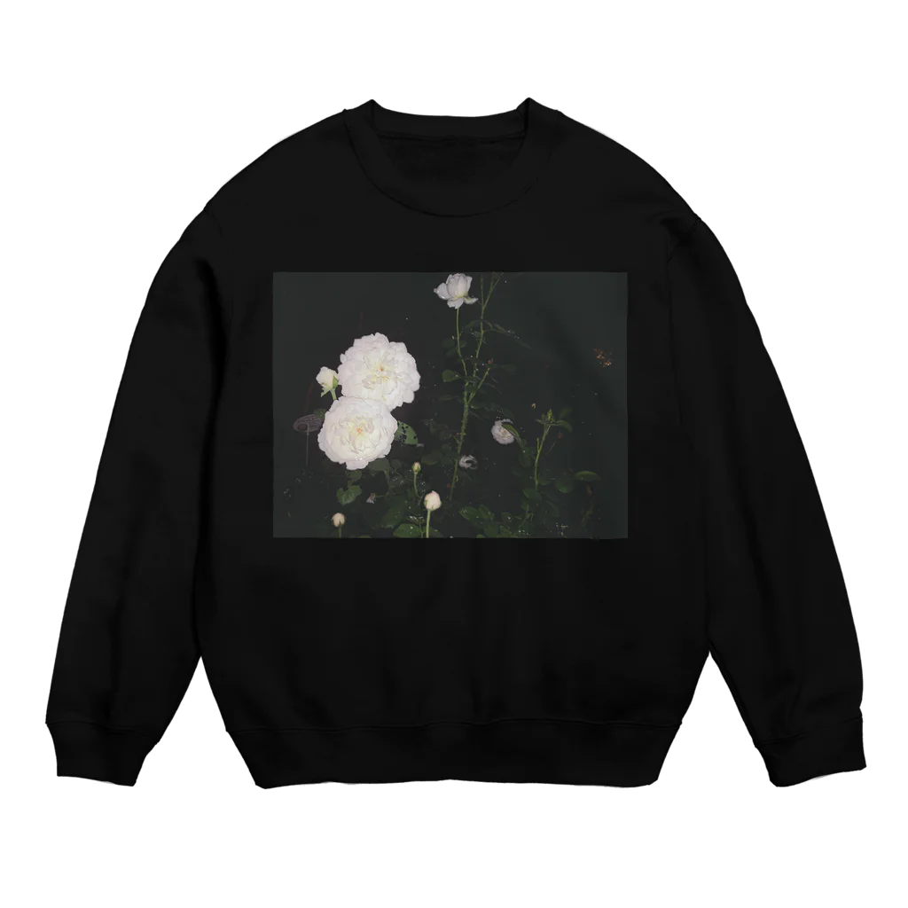 ebi-kaniの濡れた花 Crew Neck Sweatshirt