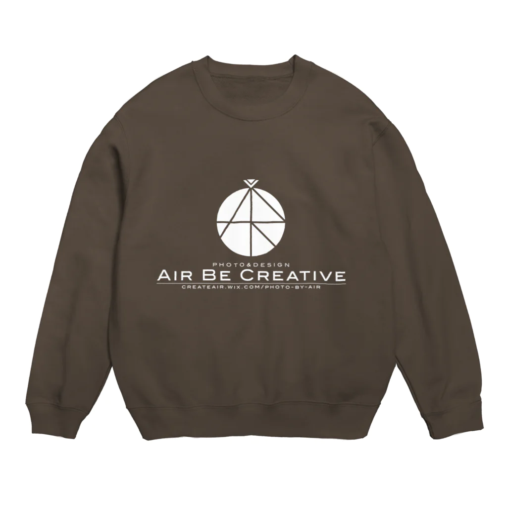 空気椅子のAirBeCreative白ロゴ Crew Neck Sweatshirt
