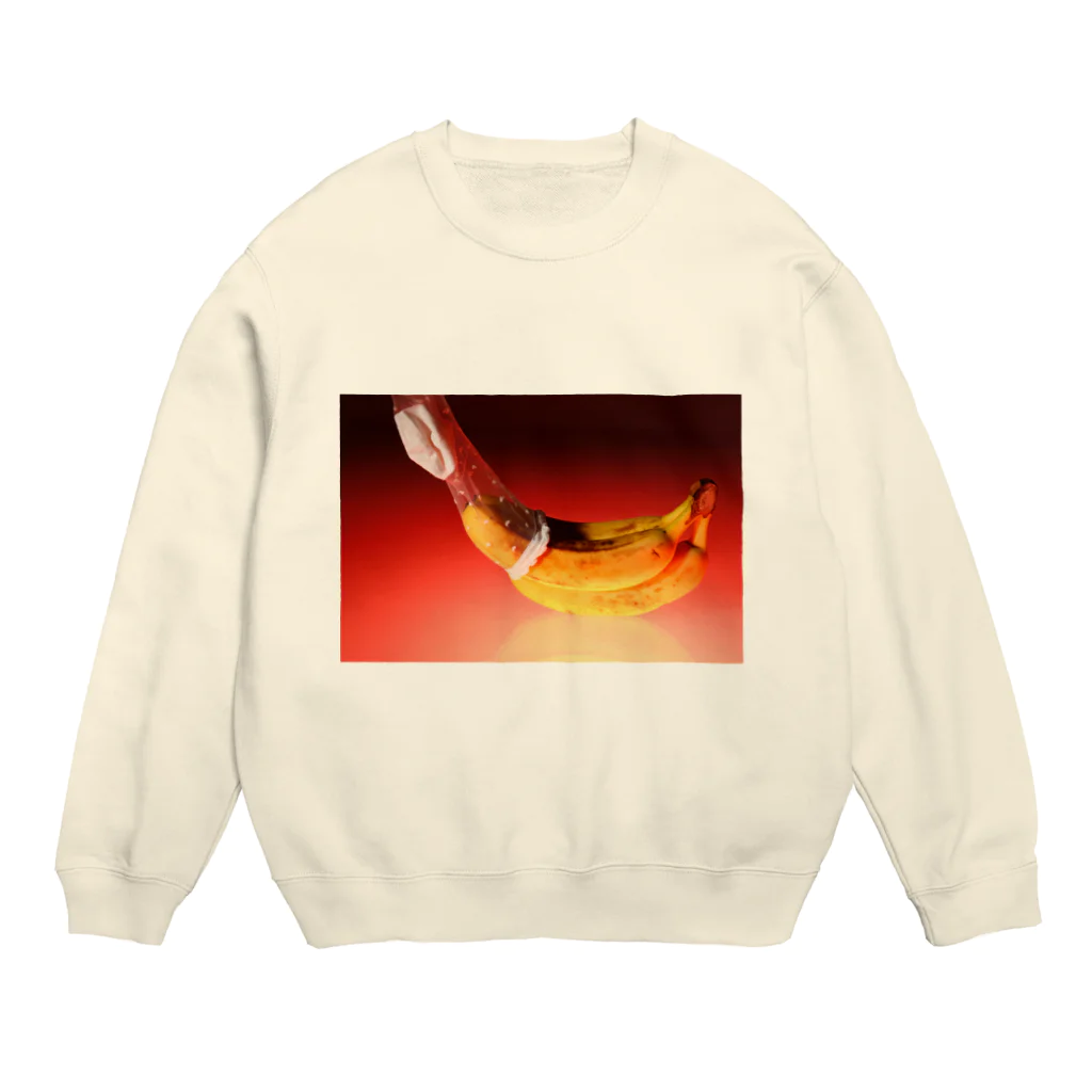 HI・TO・RIのHI・TO・RIで人肌脱ぐバナナ Crew Neck Sweatshirt