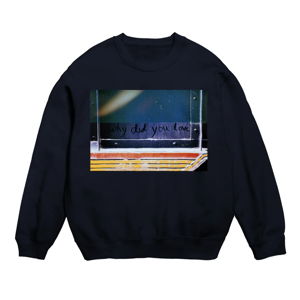 IzXu.のlove Crew Neck Sweatshirt