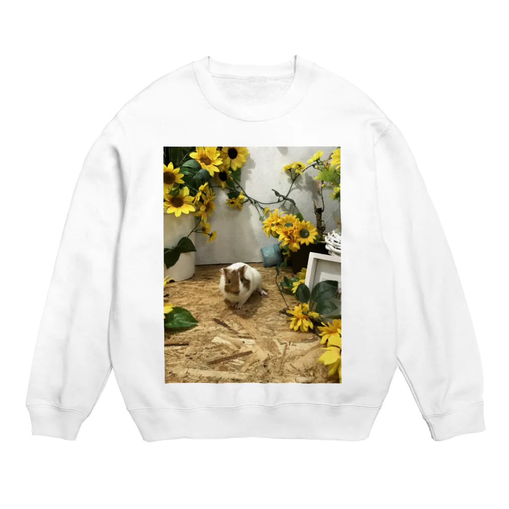 soushuneiのひまわりとモルモットのゆいちゃん Crew Neck Sweatshirt